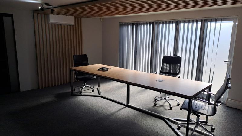 To Let commercial Property for Rent in Newton Park Eastern Cape